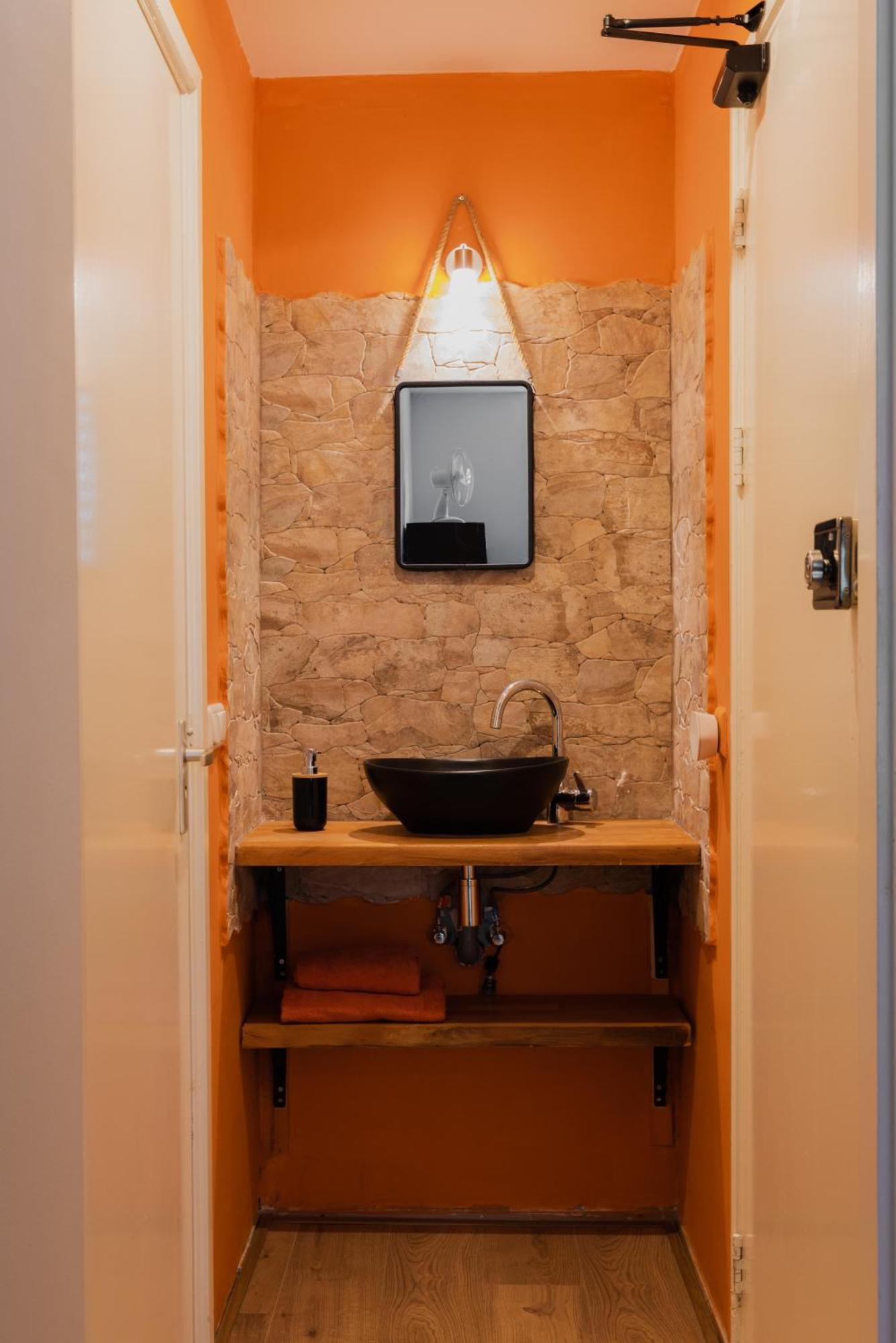 Recharge Hostel Rotterdam Room photo